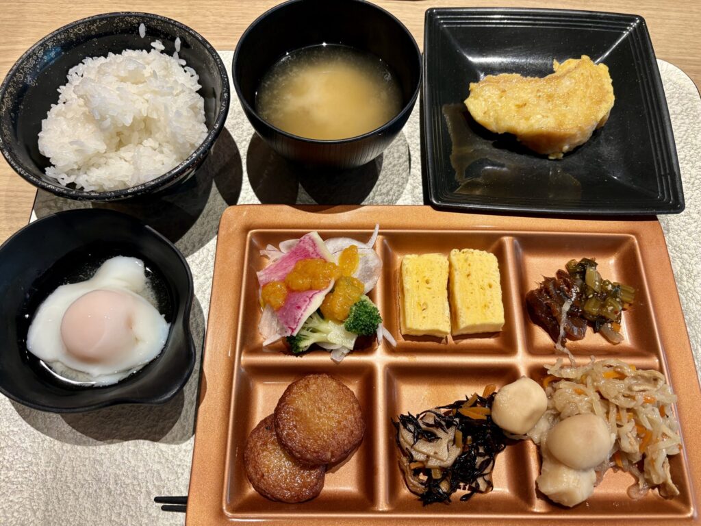 斉木別館の朝食バイキング